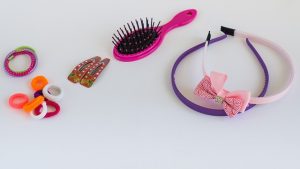 ヘアアクセサリーを活用すべし！