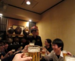 新年会の挨拶で乾杯！中締めの場合は？タイミングはどう取る？