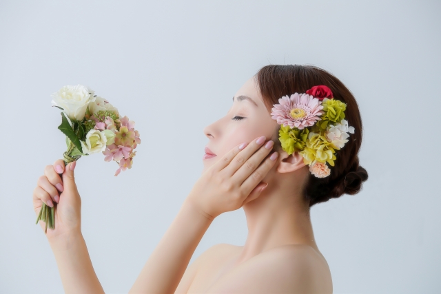 結婚式の花嫁の髪型アレンジ！顔型別のポイントは？