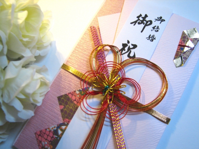 友達の結婚式の上手な断り方のポイントはアフターフォロー