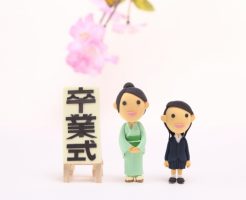 大切な思い出になる卒業式だから！女の子のためのスーツの選び方